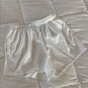 NWT H&M Move White Athletic Shorts Size S